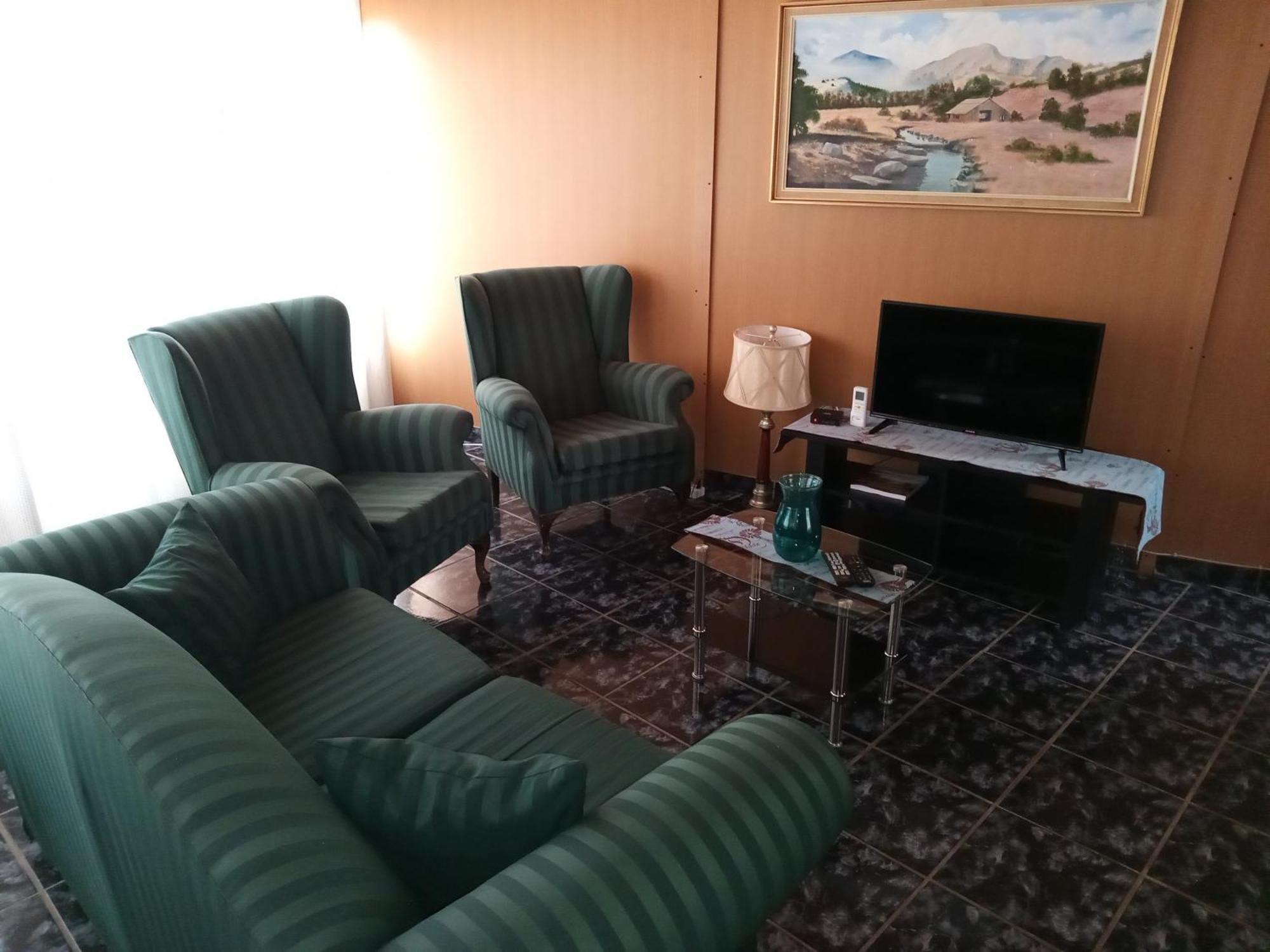 Sunrose Group Of Guesthouses Gariepdam Buitenkant foto